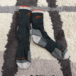 Darn Tough Men's Hiker Boot Midweight Merino Wool Hiking Sock (Green - Large)